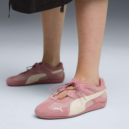 SUEDE SNEAKERS GO (POISED PINK/WARM WHITE)