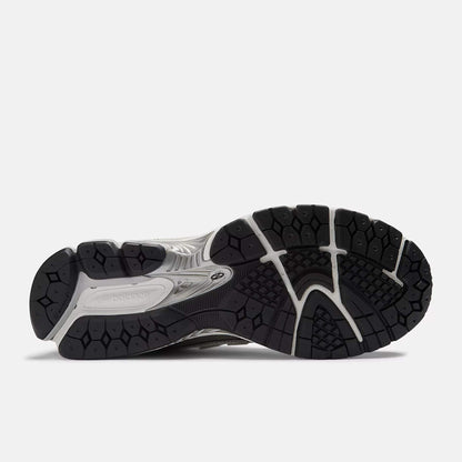 UNISEX (METALLIC SILVER)