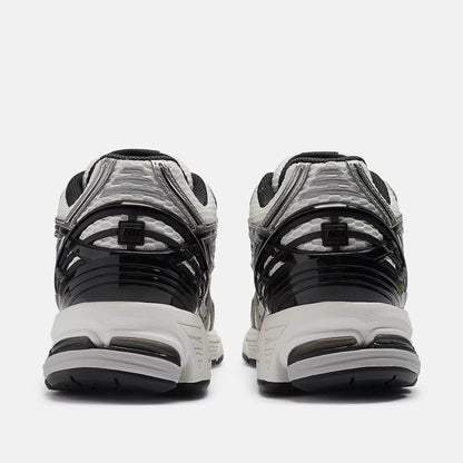 UNISEX (METALLIC SILVER)