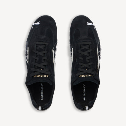 SUEDE SNEAKERS (BLACK/WHITE)