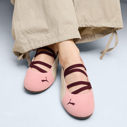 LOVE LACE BALLET (ROSY OUTLOOK)